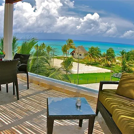 Elements Penthouse 21 Condo